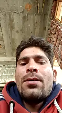 Snapshot of SunnyleoneBG chatting on 01.04.25 SunnyleoneBG online show from 01.04.25