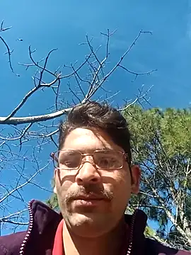 Snapshot of SunnyleoneBG chatting on 03.09.25 SunnyleoneBG online show from 03.09.25