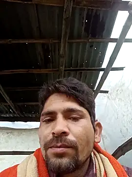 Snapshot of SunnyleoneBG chatting on 09.13.25 SunnyleoneBG online show from 09.13.25