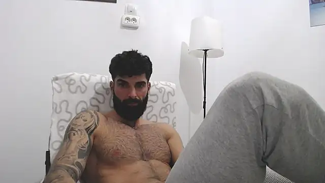 Verycutex online show from 03.18.25