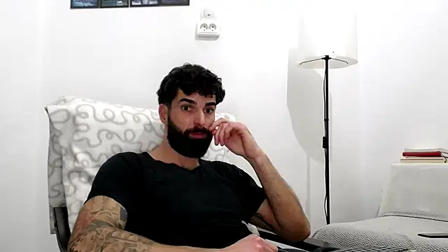 Snapshot of Verycutex chatting on 01.16.26 Verycutex online show from 01.16.26