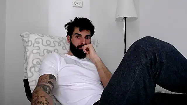 Snapshot of Verycutex chatting on 02.03.26 Verycutex online show from 02.03.26