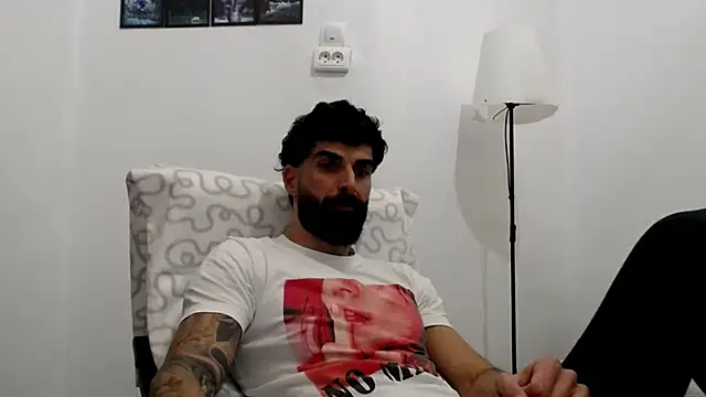 Snapshot of Verycutex chatting on 02.06.26 Verycutex online show from 02.06.26