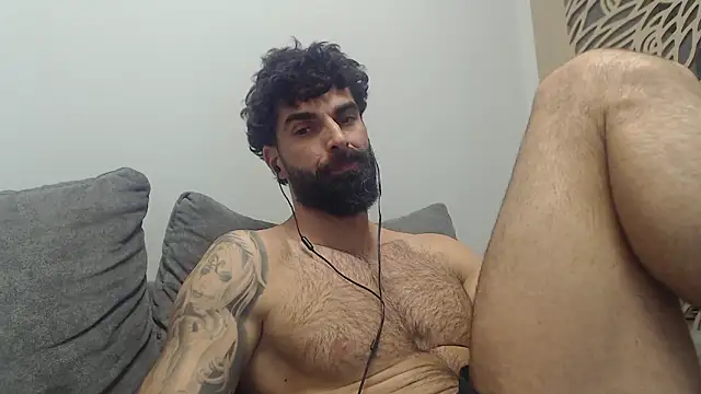 Snapshot of Verycutex chatting on 02.13.26 Verycutex online show from 02.13.26