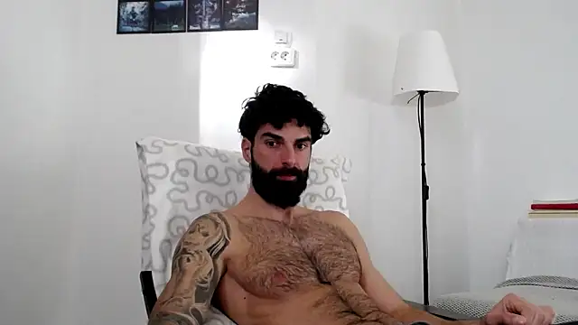 Snapshot of Verycutex chatting on 02.25.26 Verycutex online show from 02.25.26