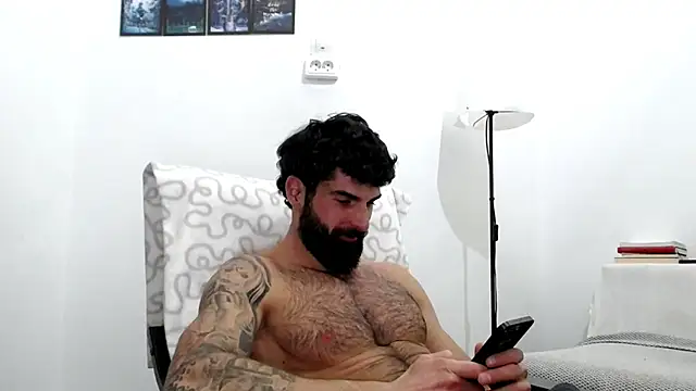 Snapshot of Verycutex chatting on 02.25.26 Verycutex online show from 02.25.26