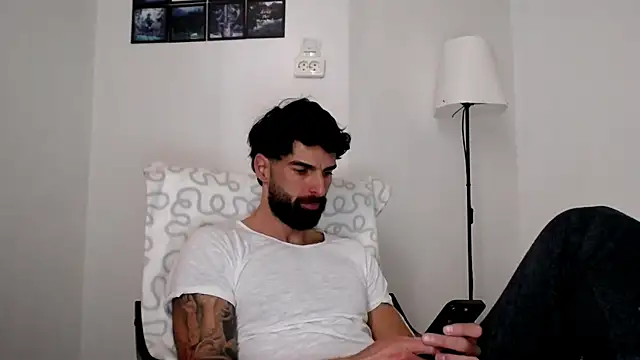 Snapshot of Verycutex chatting on 03.01.26 Verycutex online show from 03.01.26