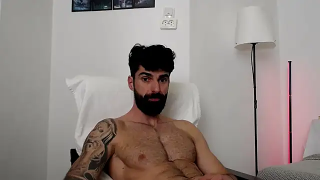 Snapshot of Verycutex chatting on 05.29.26 Verycutex online show from 05.29.26