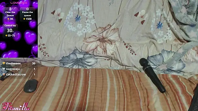 Titanilla39 online show from 01.25.25