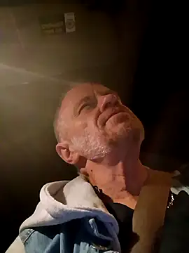 Makowboy online show from 10.23.25