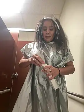 Snapshot of Aw_ThROAt9 chatting on 03.22.26 Aw ThROAt9 online show from 03.22.26