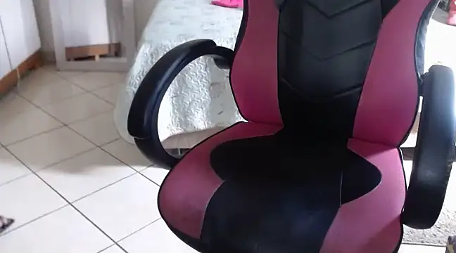 bustycarly online show from 02.23.25