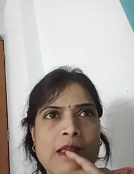 Snapshot of Manjushri35 chatting on 03.04.25 Manjushri35 online show from 03.04.25