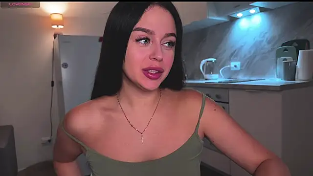 Megan Nilson online show from 12.17.24