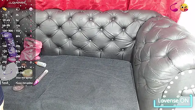 Kerly Doll online show from 09.11.25