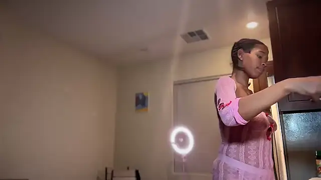 Cum2Charm online show from 01.08.26