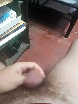 Snapshot of Ummfuss1 chatting on 12.10.24 Ummfuss1 online show from 12.10.24