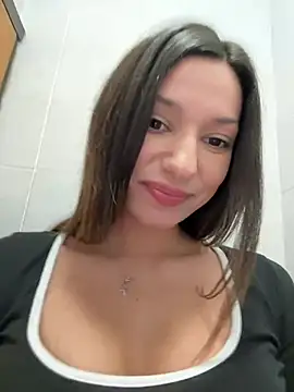  MiaQueen  online show from 03.15.25