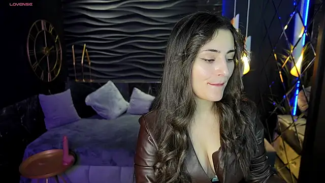 KylieMellow online show from 02.03.25