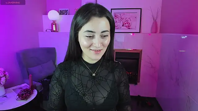 KylieMellow online show from 02.26.25