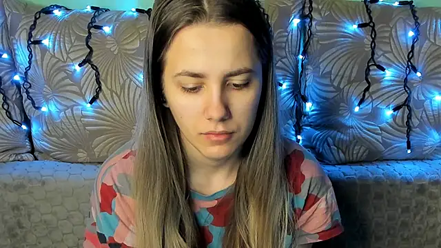 MaggieCake online show from 02.04.26