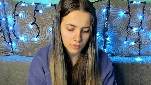 MaggieCake online show from 02.06.26