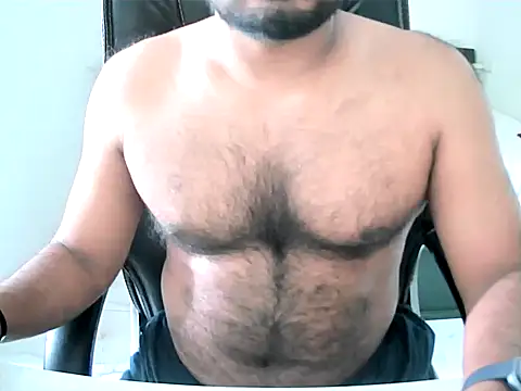 VINU26BLR online show from 11.13.25