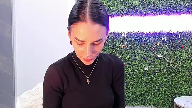 realhotfallingdevil online show from 12.20.25