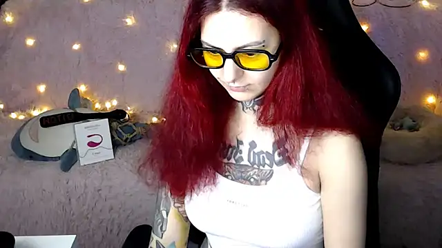 Ginger Stay online show from 03.15.25