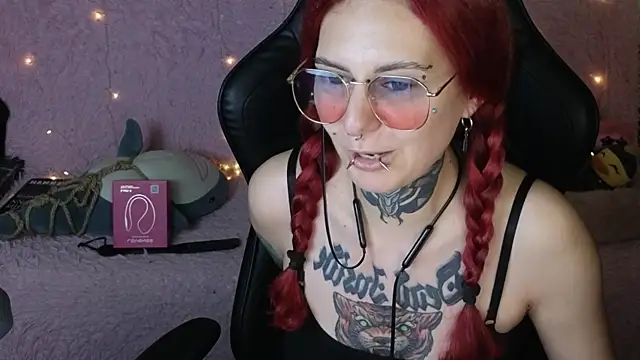 Ginger Stay online show from 09.14.25