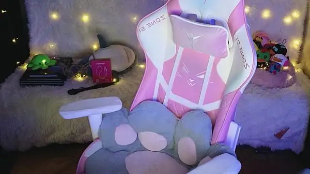 Ginger Stay online show from 02.26.26