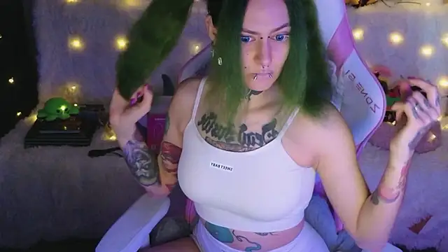 Ginger Stay online show from 03.03.26