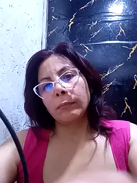 Anypink online show from 02.18.25