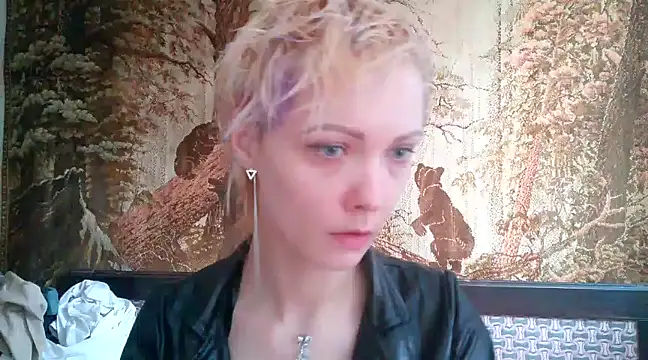 WildMissNiks online show from 03.16.25