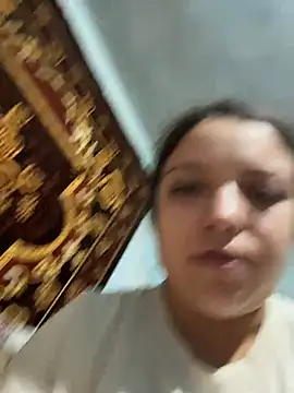 adelline online show from 10.14.25