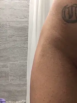 Snapshot of 69RIPsta69 chatting on 02.16.25 69RIPsta69 online show from 02.16.25