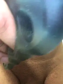 Snapshot of 69RIPsta69 chatting on 11.06.25 69RIPsta69 online show from 11.06.25