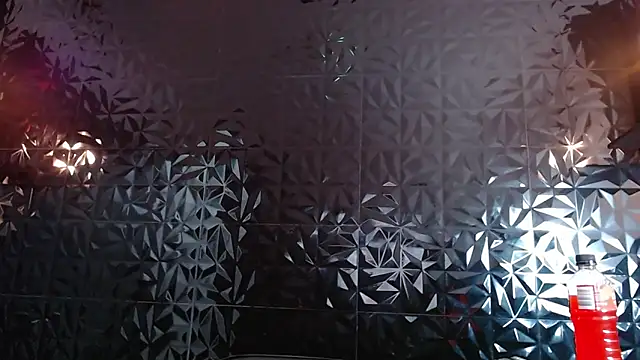 PINK  LOLA1 online show from 02.04.25