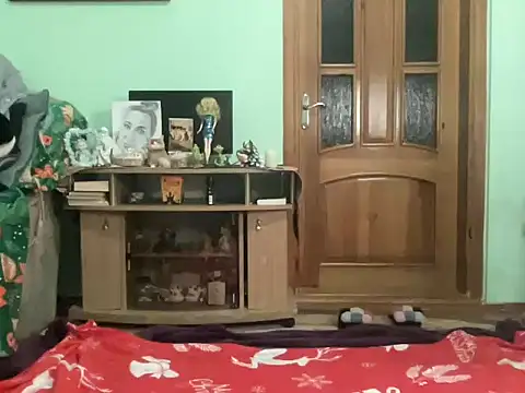 Snapshot of AngelTough20 chatting on 01.18.26 AngelTough20 online show from 01.18.26