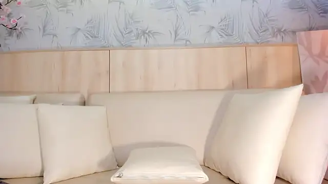 maryevans  online show from 09.26.25