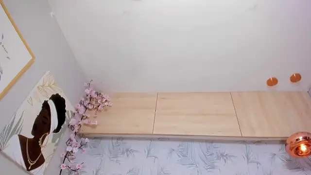 maryevans  online show from 10.02.25