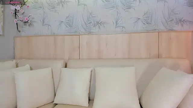 maryevans  online show from 10.27.25