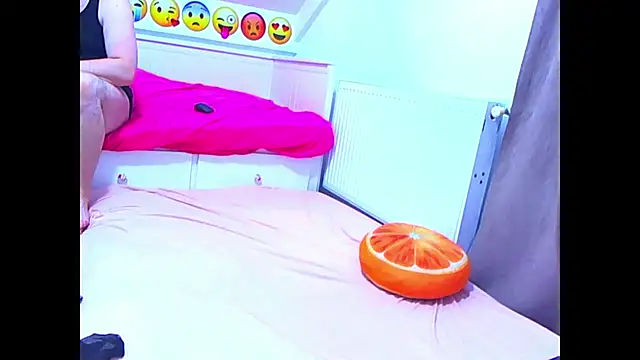 evehotty online show from 03.18.26