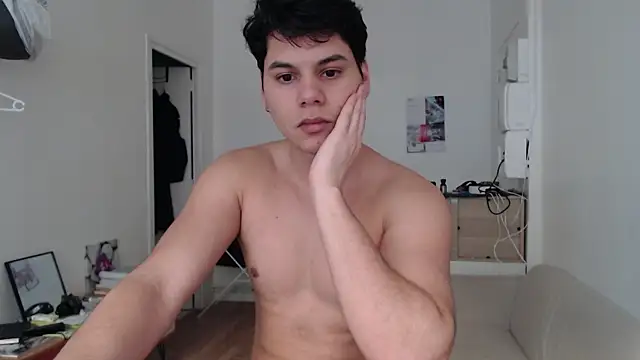 Snapshot of tomas_boy20 chatting on 04.16.26 tomas boy20 online show from 04.16.26