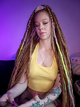 LucidLucy online show from 04.15.26