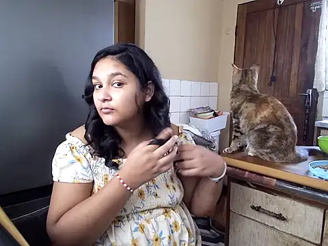 Indianbloom- online show from 09.11.25