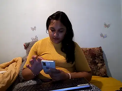 Indianbloom- online show from 10.22.25