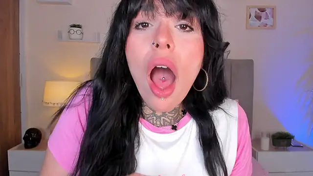 curvyliciousss online show from 03.16.25