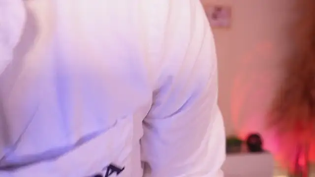 curvyliciousss online show from 09.16.25