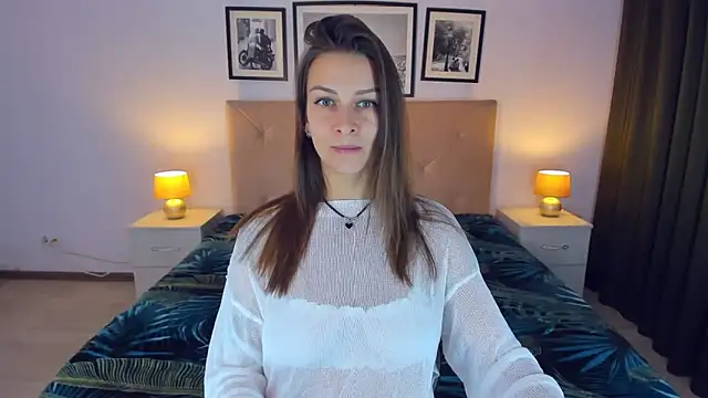 AlexiaDarren online show from 12.24.24